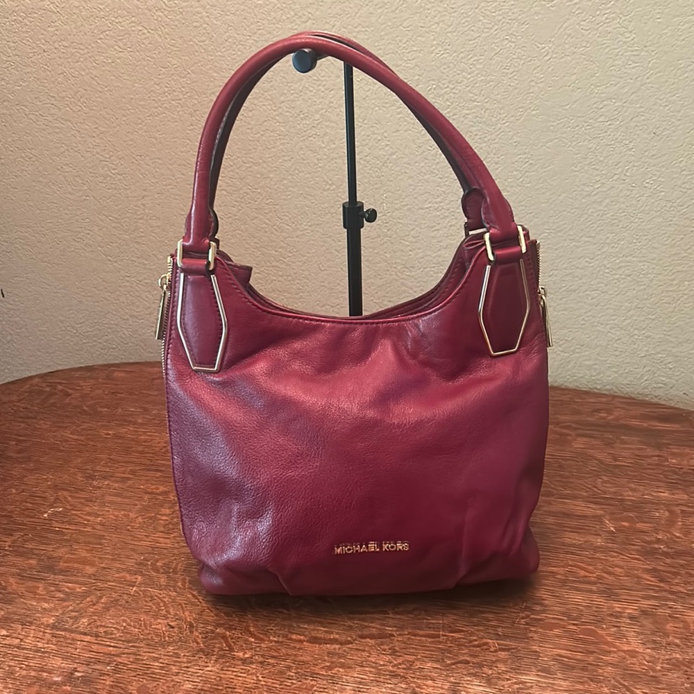 Michael Michael Kors Vanessa Leather Medium Tote Shoulder Bag